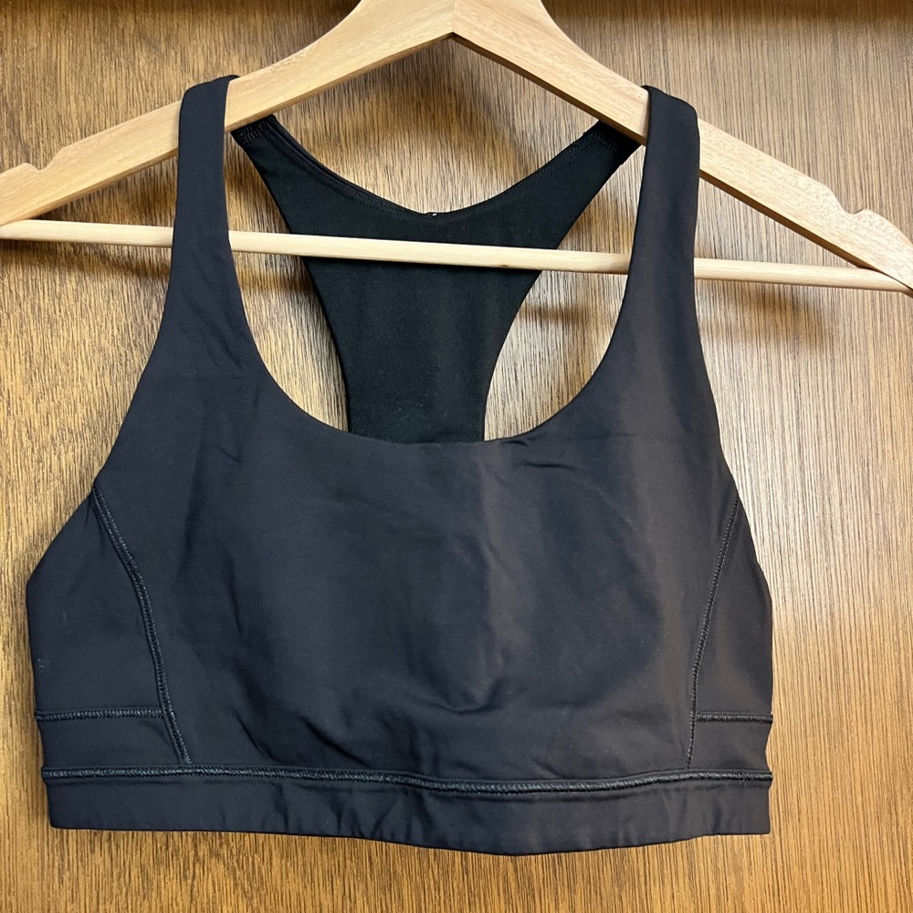 Lululemon medium support active wear bra